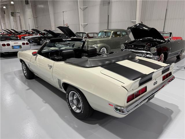 1969 Chevrolet Camaro SS Convertible (Stk: 584625) in Watford - Image 10 of 50