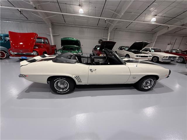 1969 Chevrolet Camaro SS Convertible (Stk: 584625) in Watford - Image 16 of 50