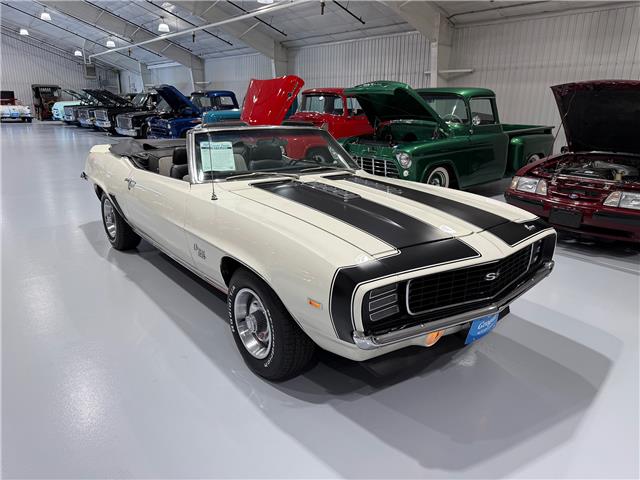 1969 Chevrolet Camaro SS Convertible (Stk: 584625) in Watford - Image 18 of 50