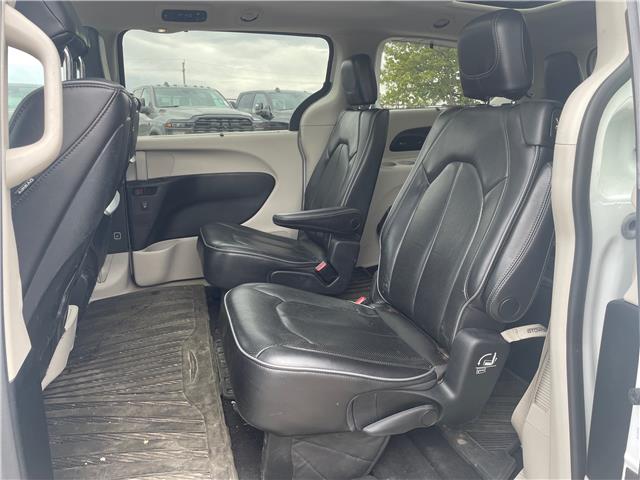 2018 Chrysler Pacifica Limited (Stk: 106007BX) in St. Thomas - Image 12 of 17
