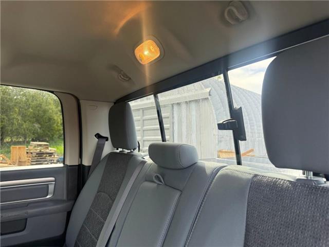 2019 RAM 1500 Classic SLT (Stk: 166391) in London - Image 10 of 12