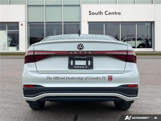 2025 Volkswagen Jetta Comfortline (Stk: SU7765) in Calgary - Image 5 of 15