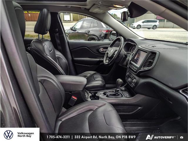2021 Jeep Cherokee Altitude (Stk: 26036AA) in North Bay - Image 19 of 22