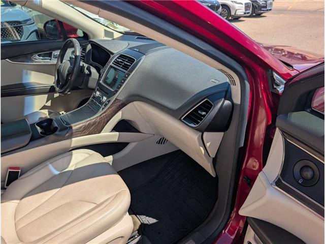 2016 Lincoln MKX Reserve (Stk: T-806A) in Calgary - Image 13 of 29 2016 Lincoln MKX Reserve (Stk: T-806A) in Calgary - Image 13 of 29