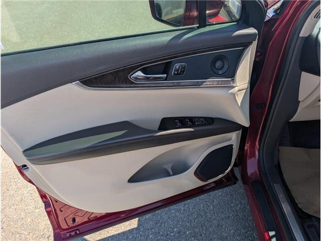 2016 Lincoln MKX Reserve (Stk: T-806A) in Calgary - Image 22 of 29 2016 Lincoln MKX Reserve (Stk: T-806A) in Calgary - Image 22 of 29