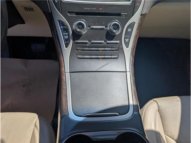 2016 Lincoln MKX Reserve (Stk: T-806A) in Calgary - Image 25 of 29 2016 Lincoln MKX Reserve (Stk: T-806A) in Calgary - Image 25 of 29