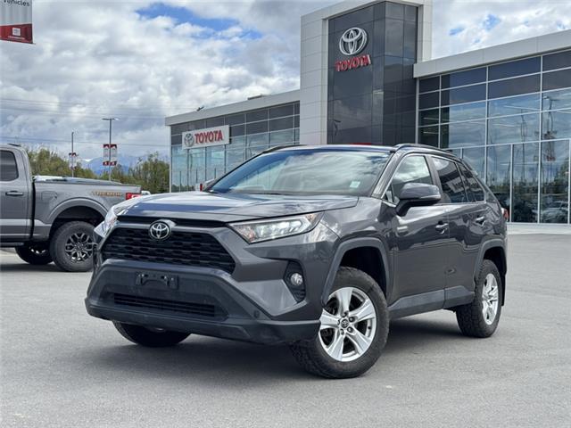 2020 Toyota RAV4 XLE (Stk: C087420M) in Cranbrook - Image 1 of 20