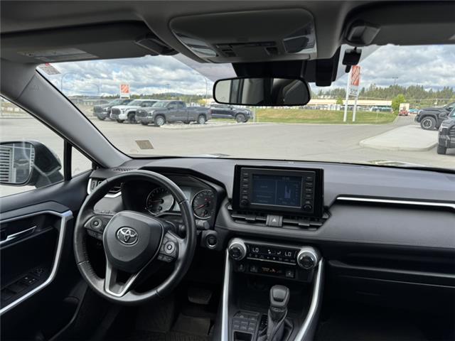 2020 Toyota RAV4 XLE (Stk: C087420M) in Cranbrook - Image 10 of 20