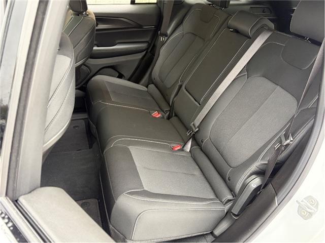 2025 Jeep Grand Cherokee Laredo (Stk: 25-0164) in Toronto - Image 16 of 21
