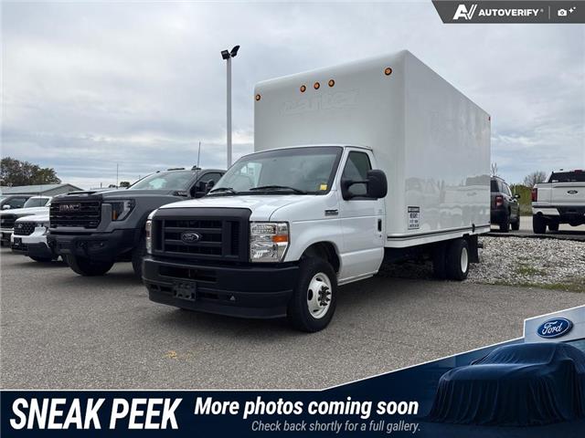 2024 Ford E-350 Cutaway  (Stk: DR1080) in Brantford - Image 1 of 1