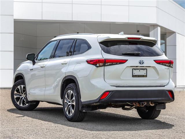 2021 Toyota Highlander Hybrid XLE (Stk: T9777A) in Welland - Image 2 of 28