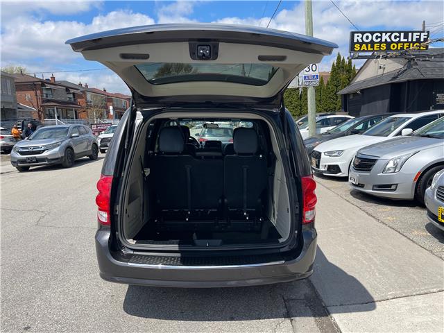 2016 Dodge Grand Caravan SE/SXT (Stk: D146310) in Scarborough - Image 8 of 21