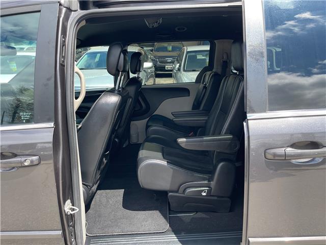 2016 Dodge Grand Caravan SE/SXT (Stk: D146310) in Scarborough - Image 9 of 21