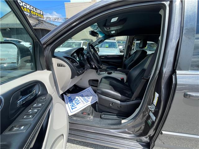 2016 Dodge Grand Caravan SE/SXT (Stk: D146310) in Scarborough - Image 12 of 21