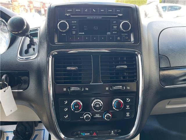 2016 Dodge Grand Caravan SE/SXT (Stk: D146310) in Scarborough - Image 17 of 21