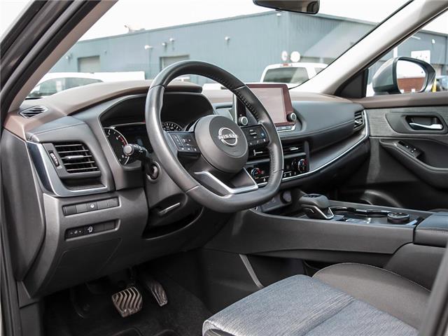 2023 Nissan Rogue SV Moonroof (Stk: 36328) in London - Image 13 of 27