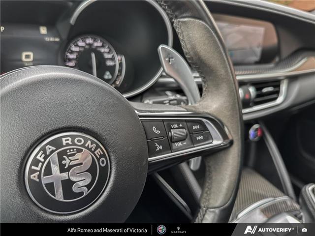 2022 Alfa Romeo Stelvio Quadrifoglio (Stk: 912420) in Victoria - Image 16 of 25