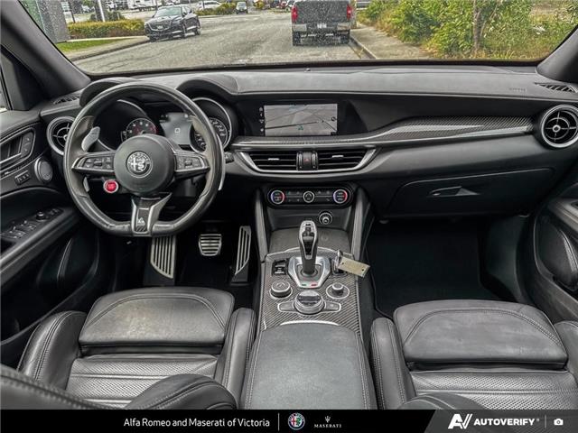 2022 Alfa Romeo Stelvio Quadrifoglio (Stk: 912420) in Victoria - Image 24 of 25