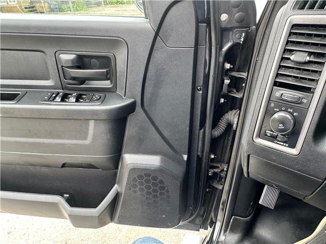 2017 RAM 1500 ST (Stk: R715347) in Scarborough - Image 10 of 13