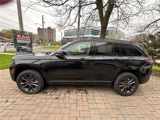2026 Jeep Grand Cherokee Base (Stk: 26-0120) in Toronto - Image 3 of 16