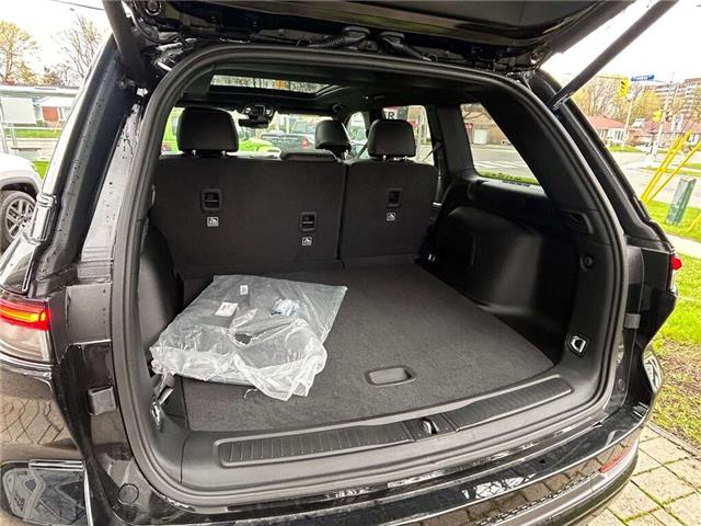 2026 Jeep Grand Cherokee Base (Stk: 26-0120) in Toronto - Image 10 of 16