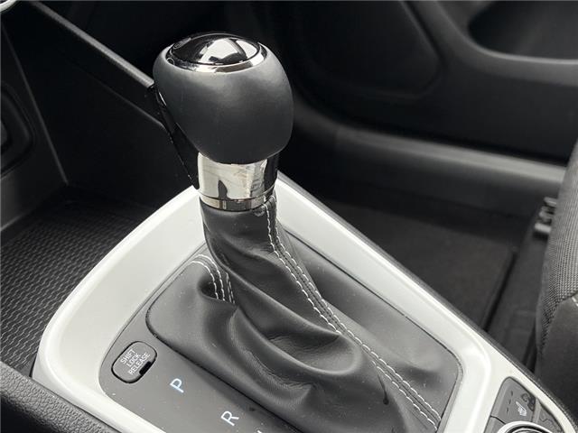 2025 Hyundai Venue Ultimate w/Black Interior (IVT) (Stk: 26U1305) in Aurora - Image 17 of 21