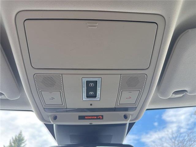 2018 Land Rover Range Rover Evoque HSE (Stk: 191058A) in Innisfil - Image 16 of 18 2018 Land Rover Range Rover Evoque HSE (Stk: 191058A) in Innisfil - Image 16 of 18