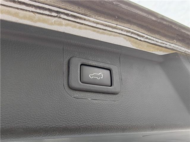 2018 Subaru Outback 3.6R Limited in Ottawa - Image 8 of 26