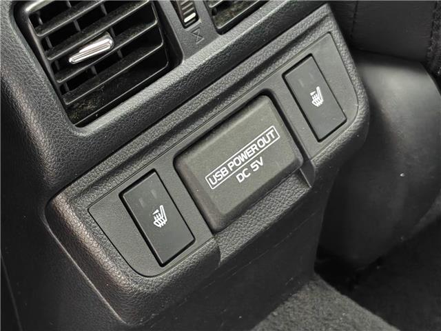 2018 Subaru Outback 3.6R Limited in Ottawa - Image 13 of 26