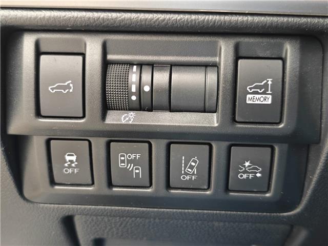 2018 Subaru Outback 3.6R Limited in Ottawa - Image 18 of 26