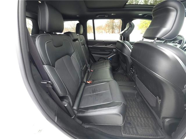 2022 Jeep Grand Cherokee Overland (Stk: 25033A) in New Hamburg - Image 12 of 20