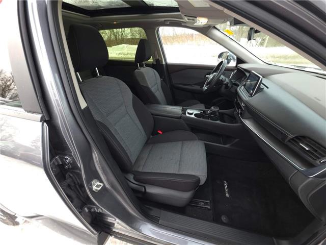 2023 Nissan Rogue SV Moonroof (Stk: 01162P) in New Hamburg - Image 13 of 19