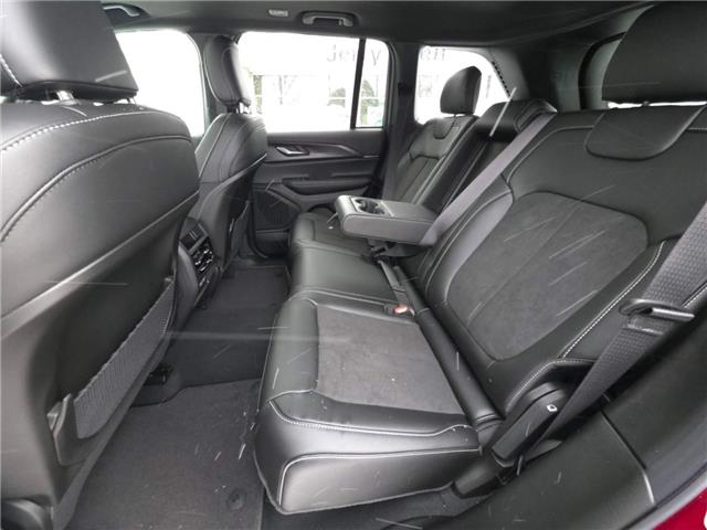 2025 Jeep Grand Cherokee Laredo (Stk: 25069) in New Hamburg - Image 10 of 20