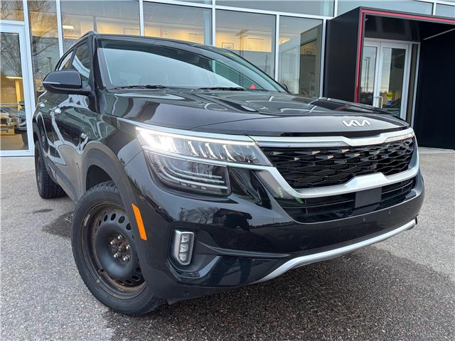 2023 Kia Seltos SX Turbo w/Black Interior
