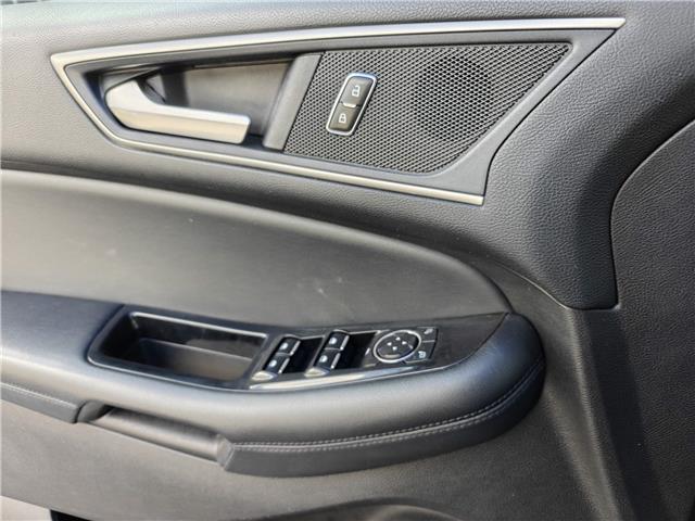 2018 Ford Edge SEL in Ottawa - Image 7 of 20