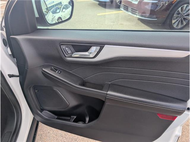 2023 Ford Escape Platinum (Stk: T32455) in Calgary - Image 12 of 27