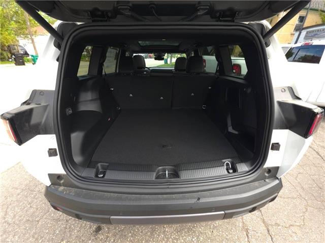 2026 Jeep Cherokee Overland (Stk: 26031) in New Hamburg - Image 18 of 24