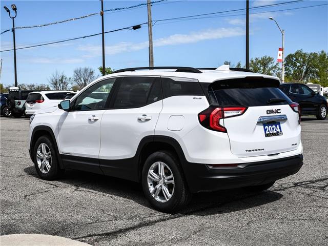 2024 GMC Terrain SLE (Stk: LC00334F) in Tilbury - Image 4 of 26