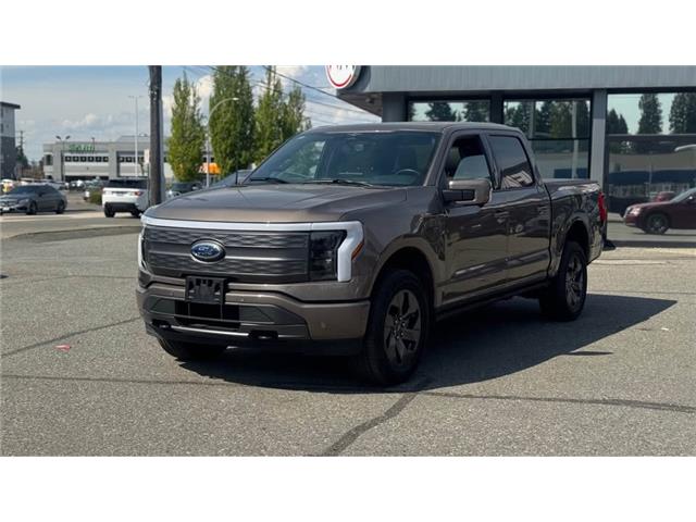 2023 Ford F-150 Lightning Lariat