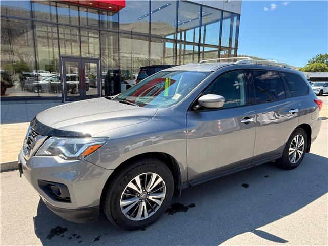 2017 Nissan Pathfinder SV