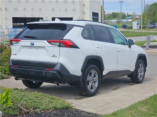 2024 Toyota RAV4 Hybrid LE (Stk: 26324A) in Bowmanville - Image 6 of 24
