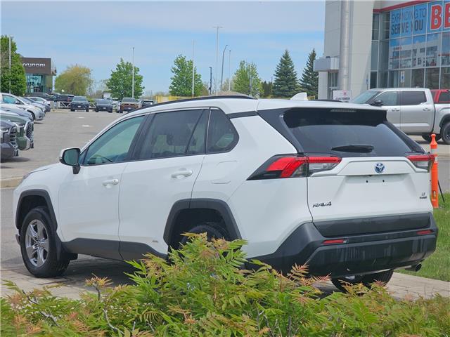 2024 Toyota RAV4 Hybrid LE (Stk: 26324A) in Bowmanville - Image 8 of 24