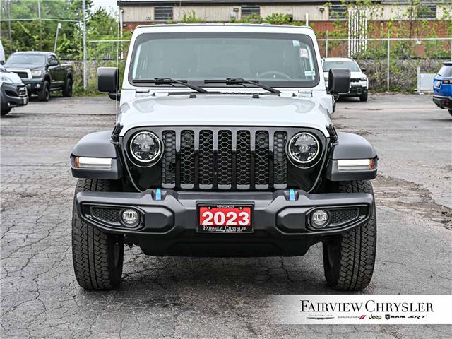 2023 Jeep Wrangler 4xe  (Stk: U21488) in Burlington - Image 2 of 29