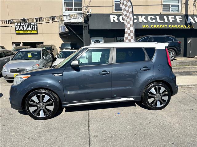 2014 Kia Soul Two-Tone Fathom Blue/White Special Edition (Stk: K076221) in Scarborough - Image 2 of 16