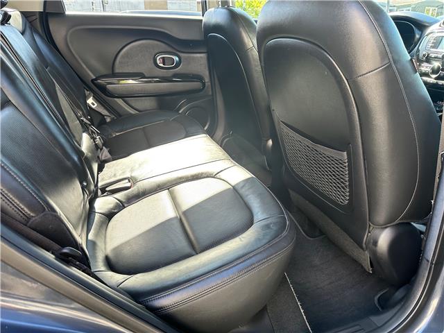 2014 Kia Soul Two-Tone Fathom Blue/White Special Edition (Stk: K076221) in Scarborough - Image 8 of 16