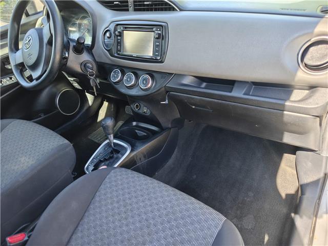 2015 Toyota Yaris LE in Ottawa - Image 7 of 12 2015 Toyota Yaris LE in Ottawa - Image 7 of 12