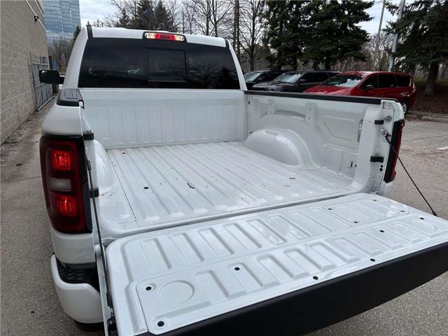 2026 RAM 1500 Sport (Stk: 26-0071) in Toronto - Image 9 of 17 2026 RAM 1500 Sport (Stk: 26-0071) in Toronto - Image 9 of 17