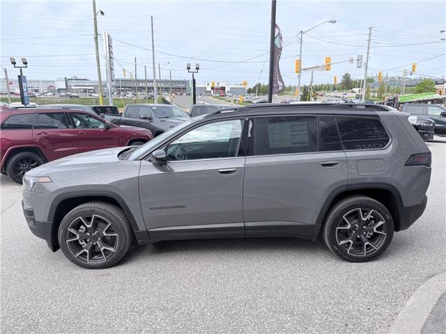2026 Jeep Cherokee Overland (Stk: J23334) in Newmarket - Image 3 of 30 2026 Jeep Cherokee Overland (Stk: J23334) in Newmarket - Image 3 of 30
