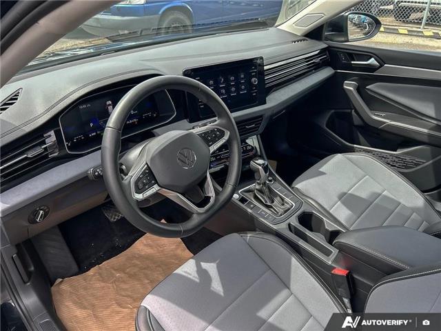 2025 Volkswagen Jetta Comfortline (Stk: SU7773) in Calgary - Image 12 of 24