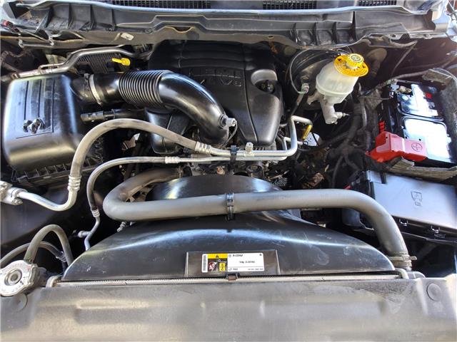 2015 RAM 1500 ST in Ottawa - Image 7 of 14